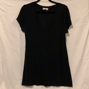 Black v-neck